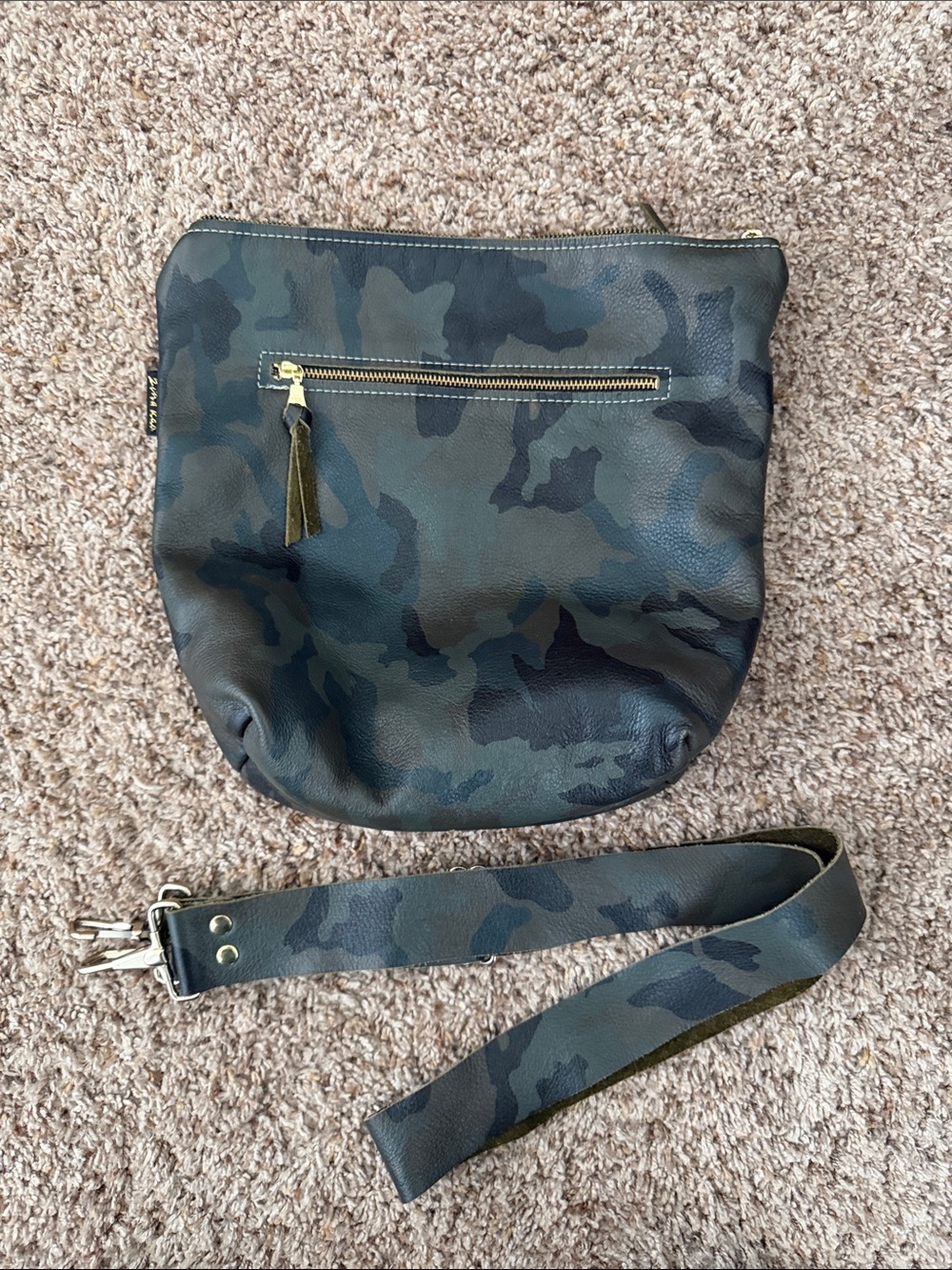 Women's Leather Camo Shoulder Purse/Bag Zina Kao